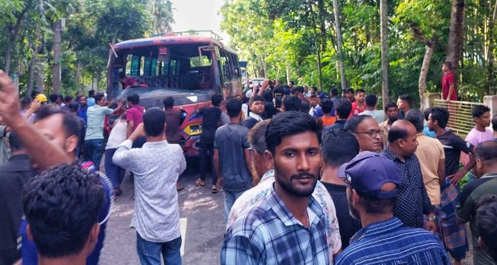 বৌভাত শেষে বাড়ি ফেরা হলো না হান্নান হাওলাদারের