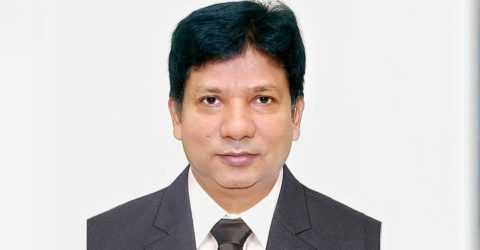 আমদানি-রফতানি বাধাগ্রস্তের অভিযোগে চট্টগ্রাম কাস্টম কমিশনার জাকির হোসেন সাময়িক বরখাস্ত