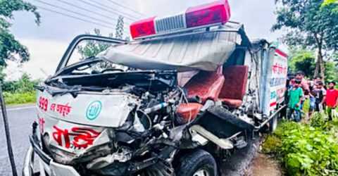 ভাইয়ের লাশ আনতে গিয়ে ফেরার পথে সড়কে প্রাণ গেল আরও দুই ভাইয়ের