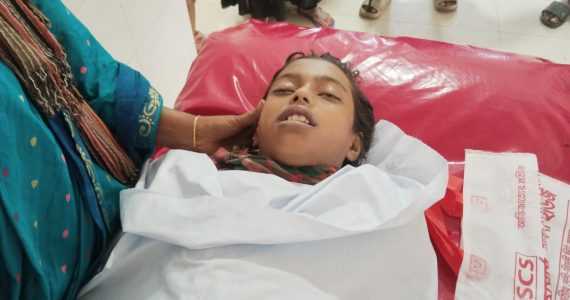 নড়াইলে বাড়ির পাশের ঘেরে গোসল করতে নেমে শিশুর মৃত্যু 