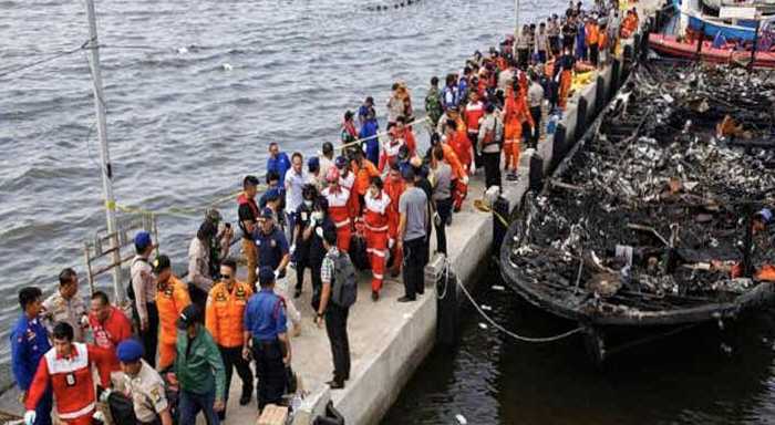 ভয়াবহ ফেরিডুবিতে নিখোঁজ ৪৩, উদ্ধার অভিযান চলছে