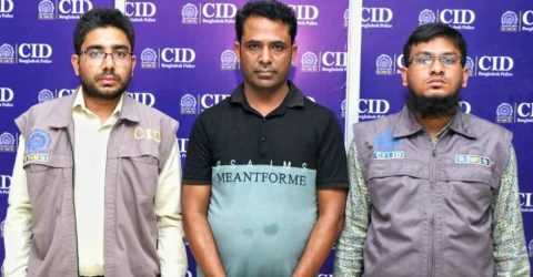 টিকটকে পরিচয়, ভিডিও ব্ল্যাকমেইল করে শারীরিক সম্পর্ক ও অর্থ আদায়—গ্রেফতার ১