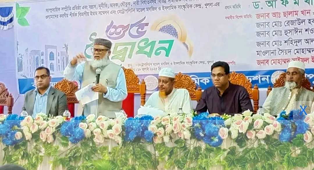 এখন থেকে মসজিদের সভাপতি হবেন প্রশাসনের কর্মকর্তারা : ধর্ম উপদেষ্টা