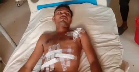 লোহাগড়ায় মাদক কিনতে নিষেধ করায় খুরের আঘাতে যুবক গুরুতর আহত