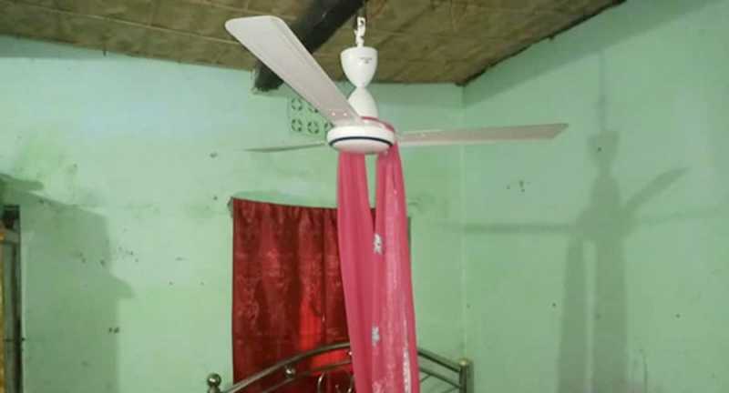 গলায় ফাঁস দিয়ে এইচএসসি পরীক্ষার্থীর রহস্যজনক মৃত্যু